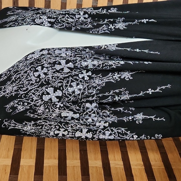 Vocal Black Diamond Embellished Open Cardigan - Picture 5 of 9